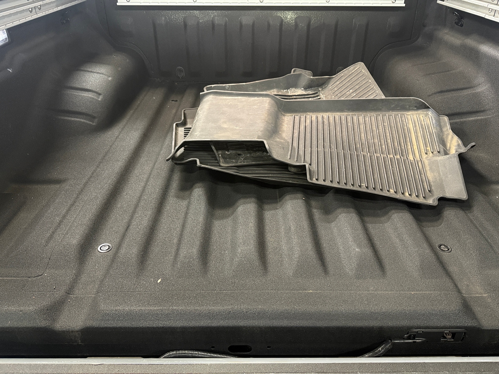 Thumbnail: 2023 Nissan Frontier - 7