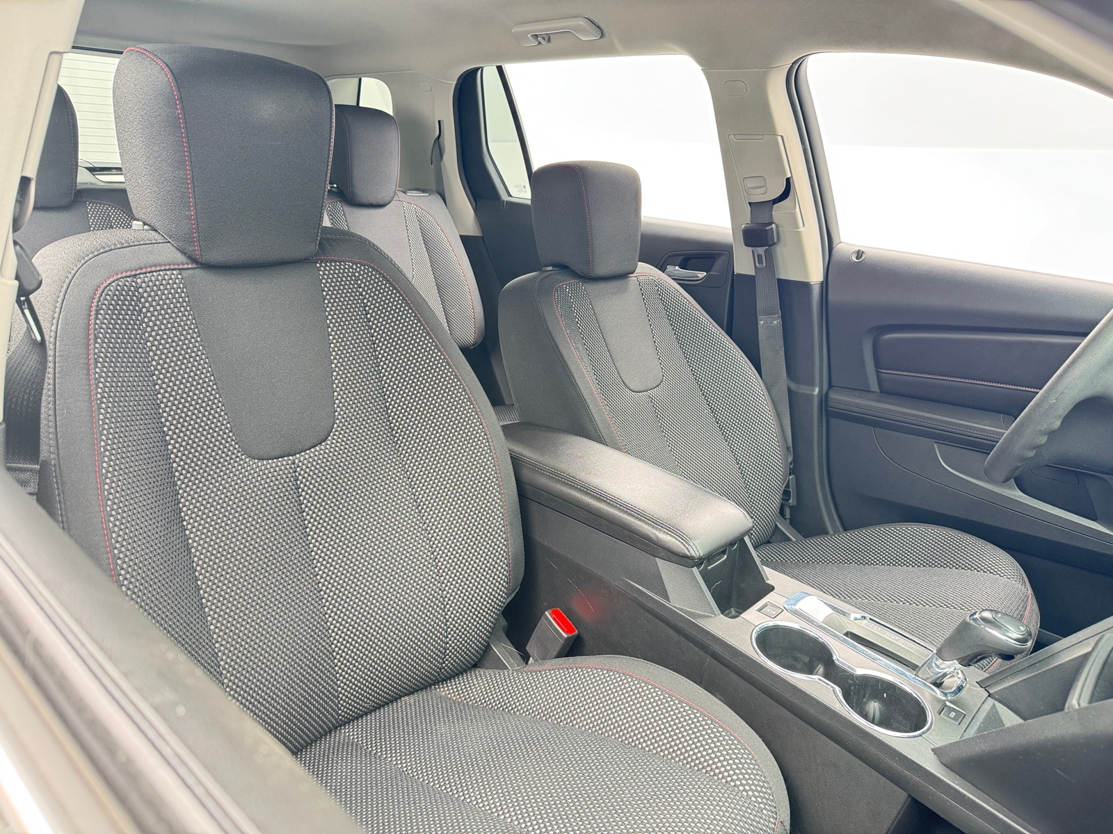 Thumbnail: 2017 GMC Terrain - 2