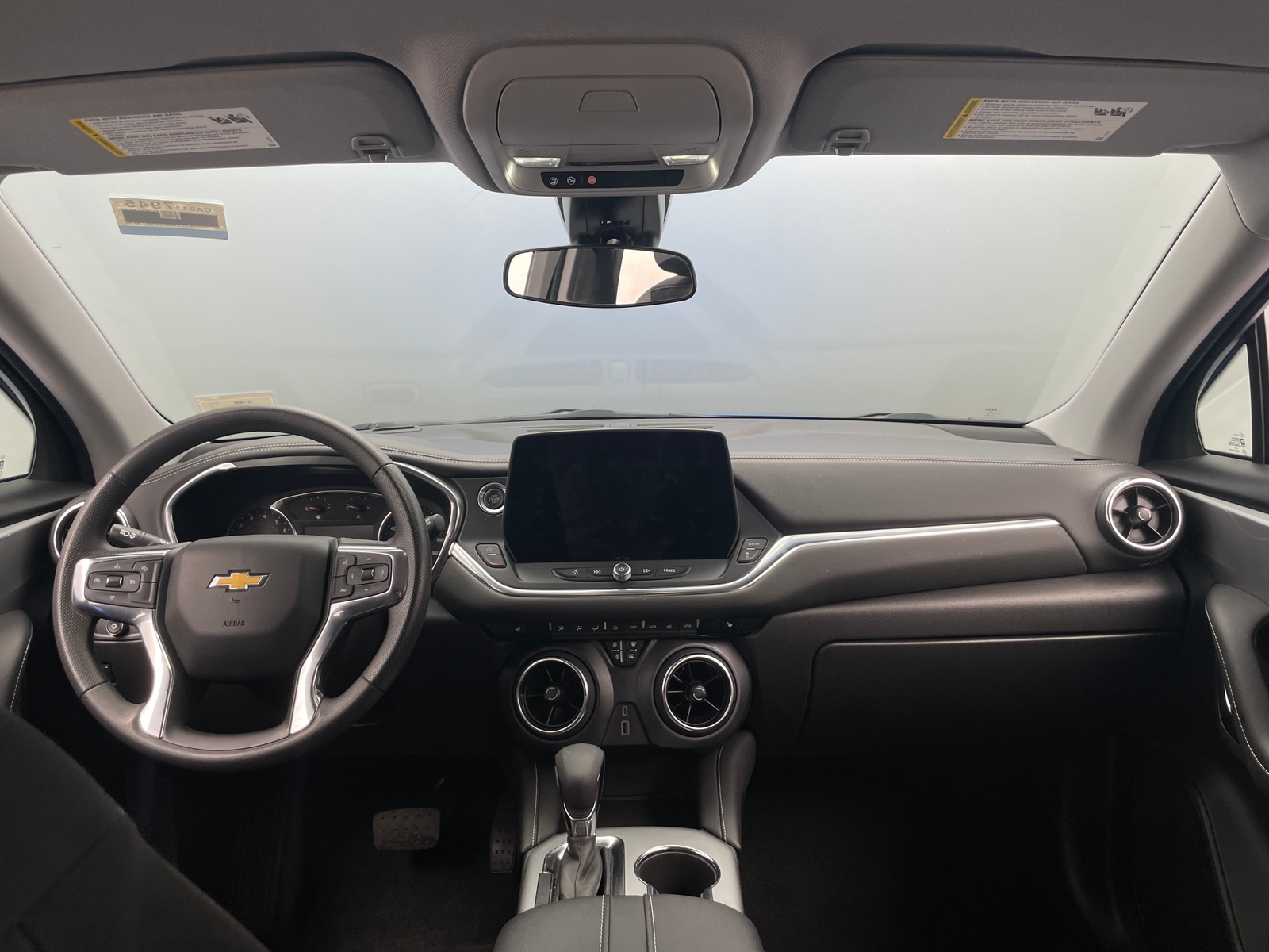 Thumbnail: 2025 Chevrolet Blazer - 3