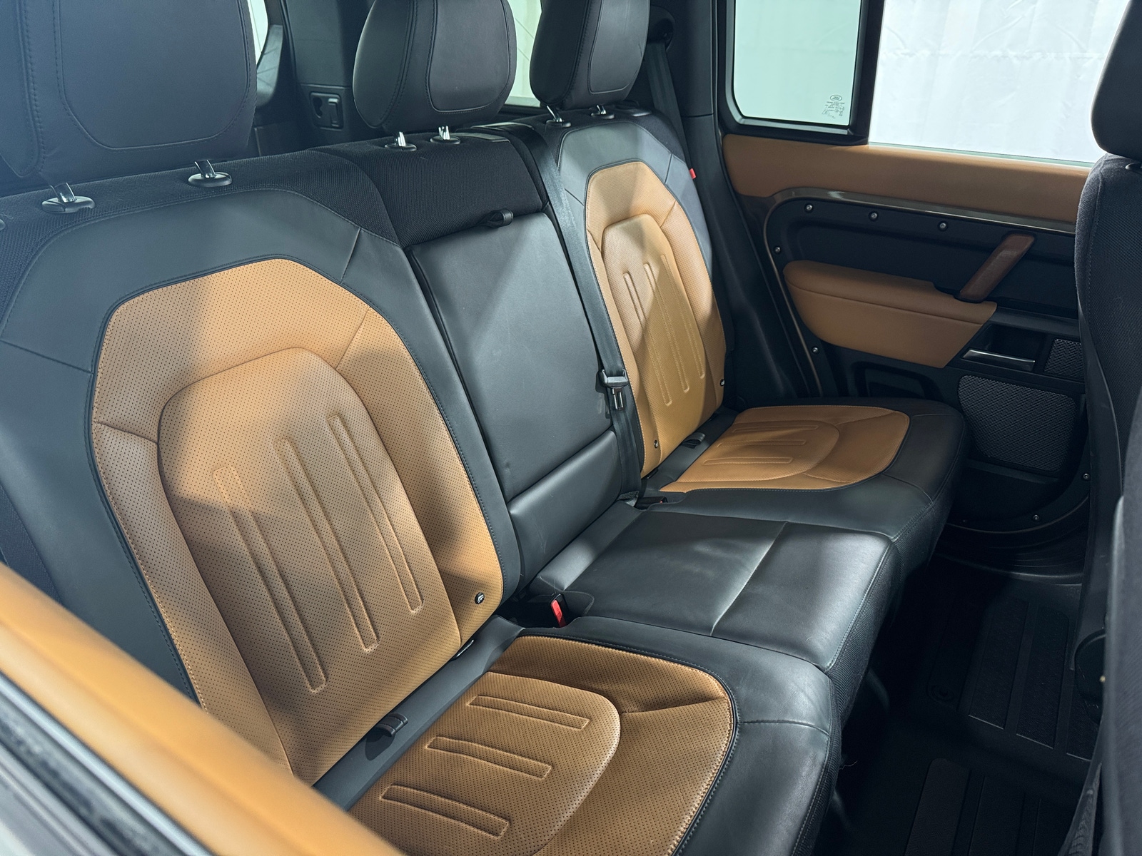 Thumbnail: 2024 Land Rover Defender - 5