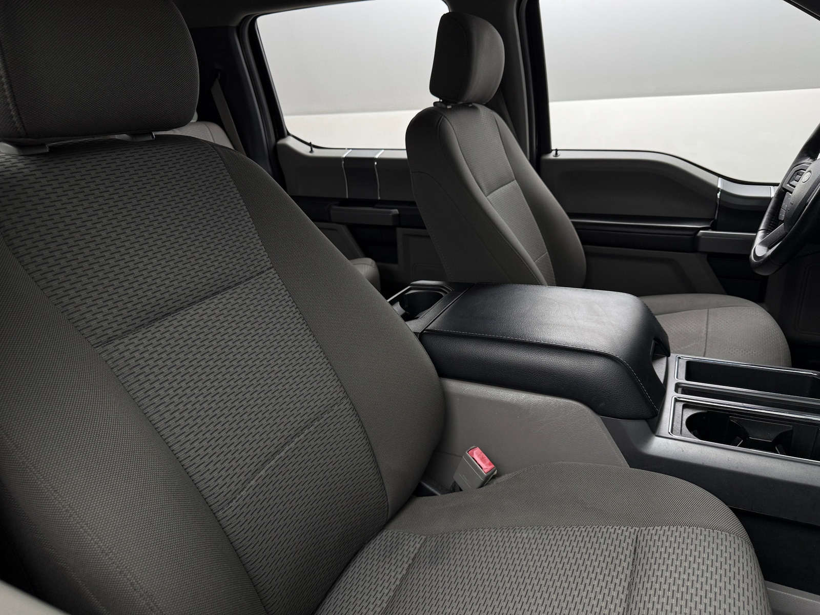 Thumbnail: 2018 Ford Econoline - 2