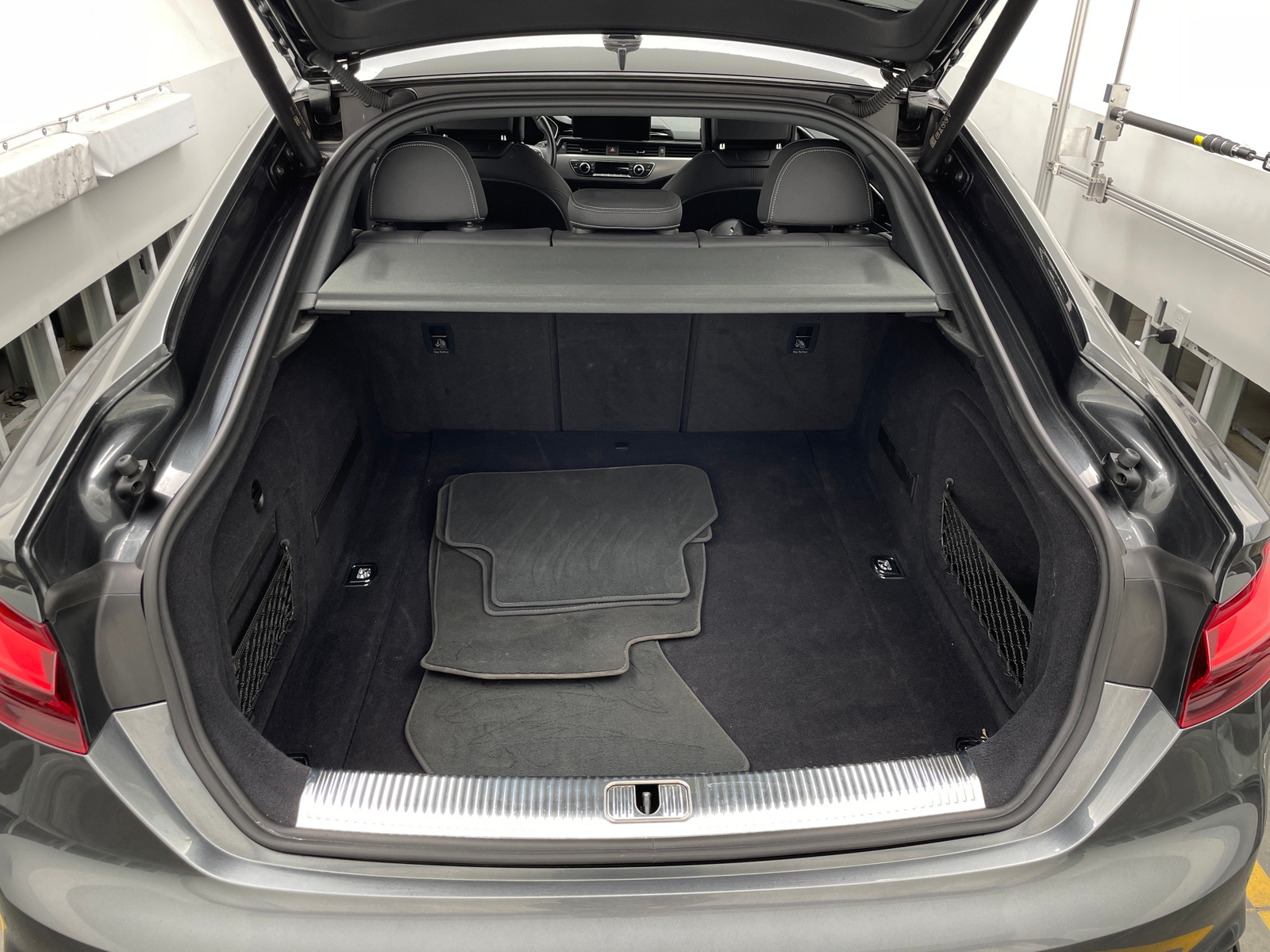 Thumbnail: 2021 Audi A5 - 6