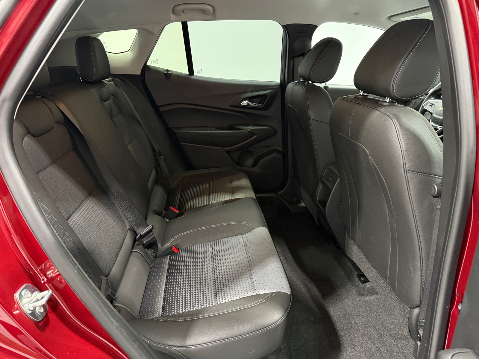 Thumbnail: 2025 Chevrolet Trax - 6