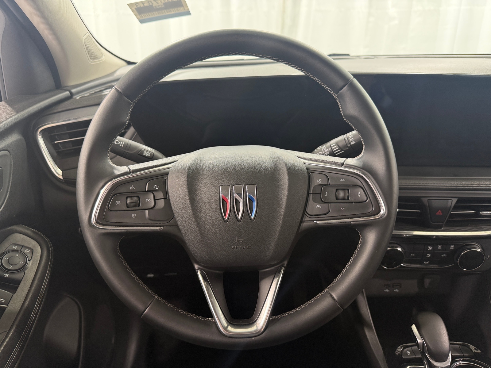 Thumbnail: 2025 Buick Encore GX - 4