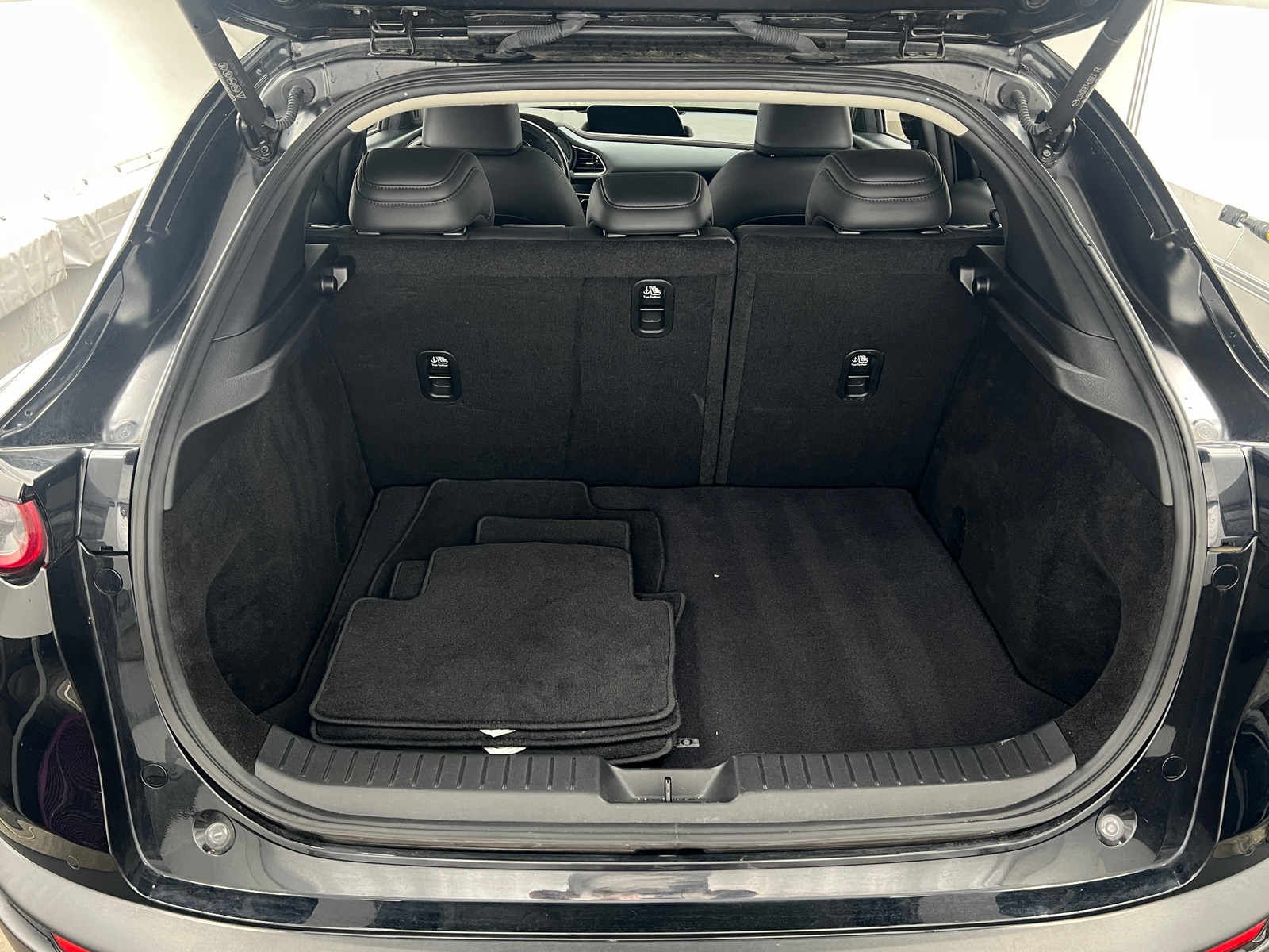 Thumbnail: 2023 Mazda CX-30 - 6