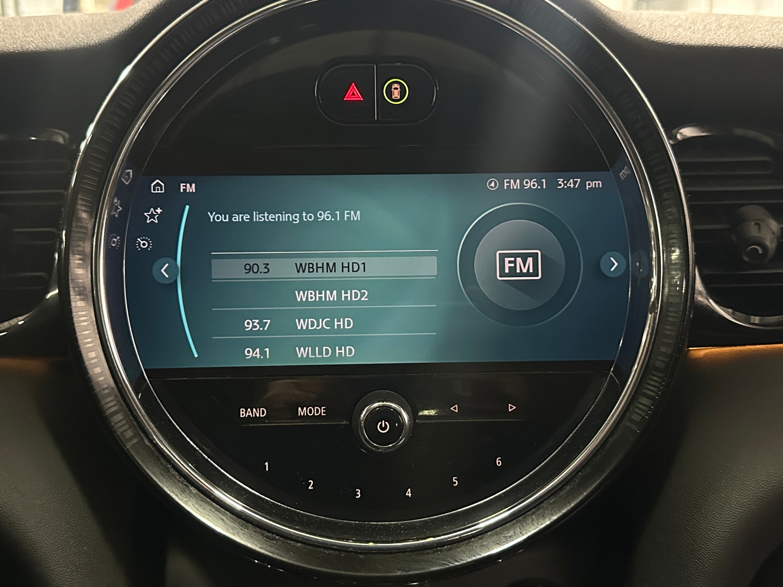 Thumbnail: 2023 MINI Cooper Hardtop - 3