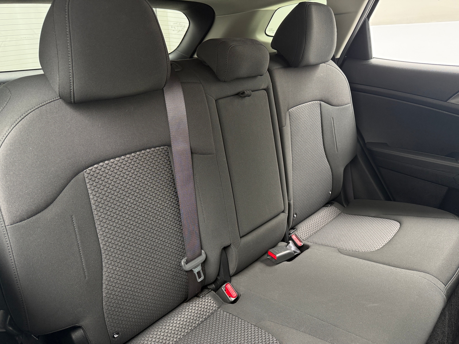 Thumbnail: 2023 Kia Sportage - 6