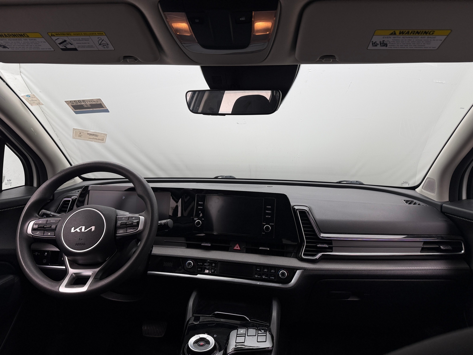 Thumbnail: 2023 Kia Sportage - 3