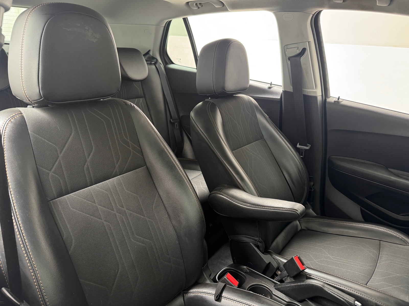 Thumbnail: 2018 Chevrolet Trax - 2