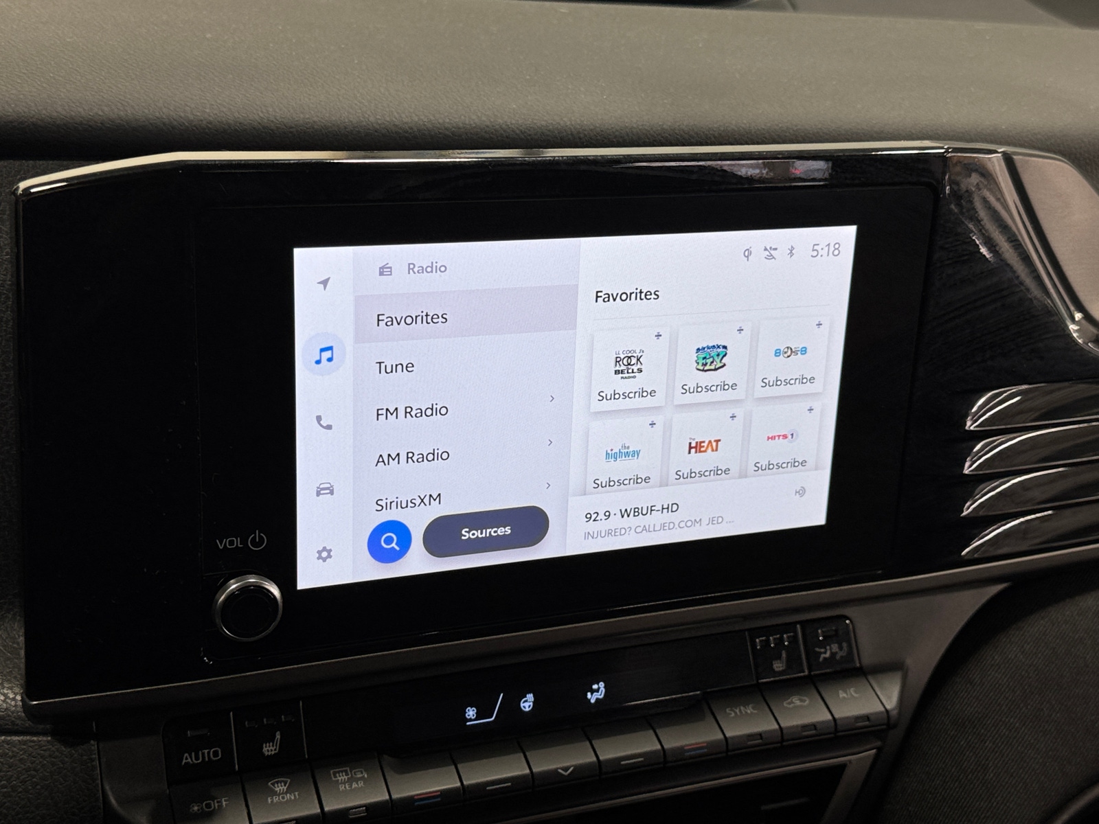 Thumbnail: 2025 Toyota Camry - 4