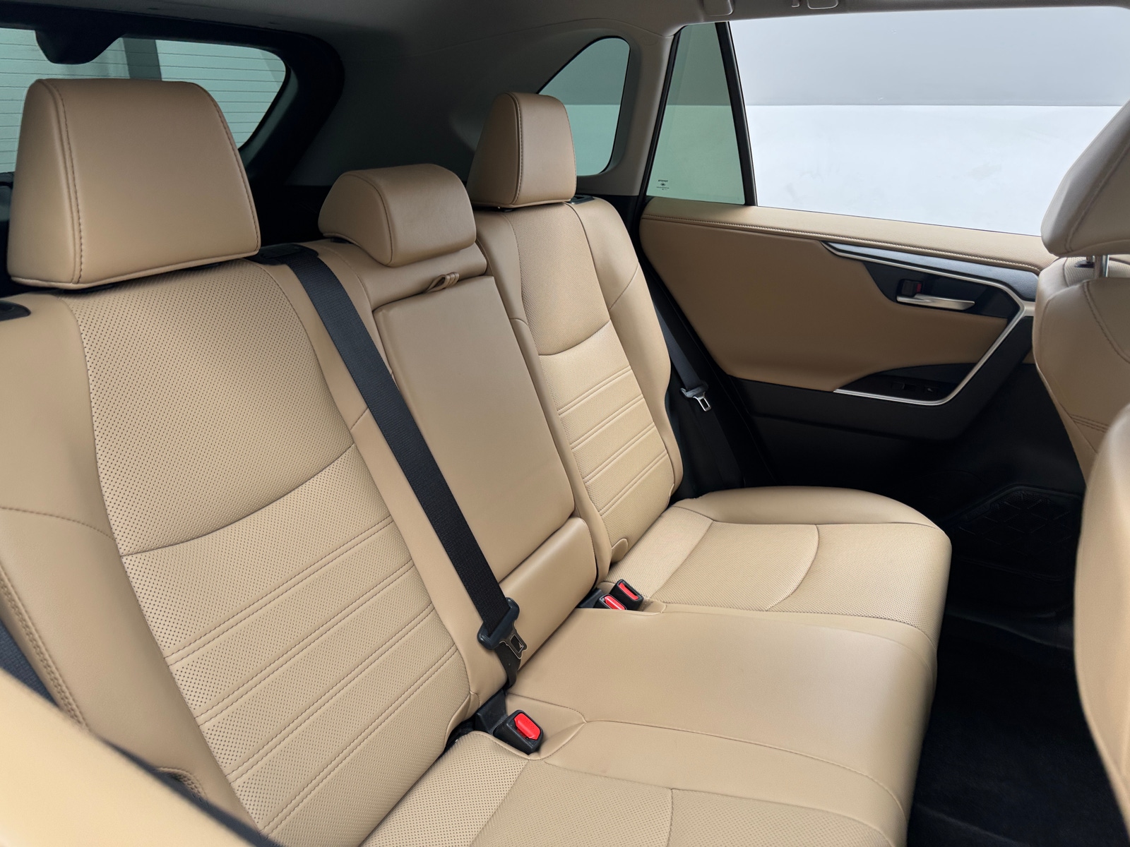 Thumbnail: 2025 Toyota RAV4 - 5