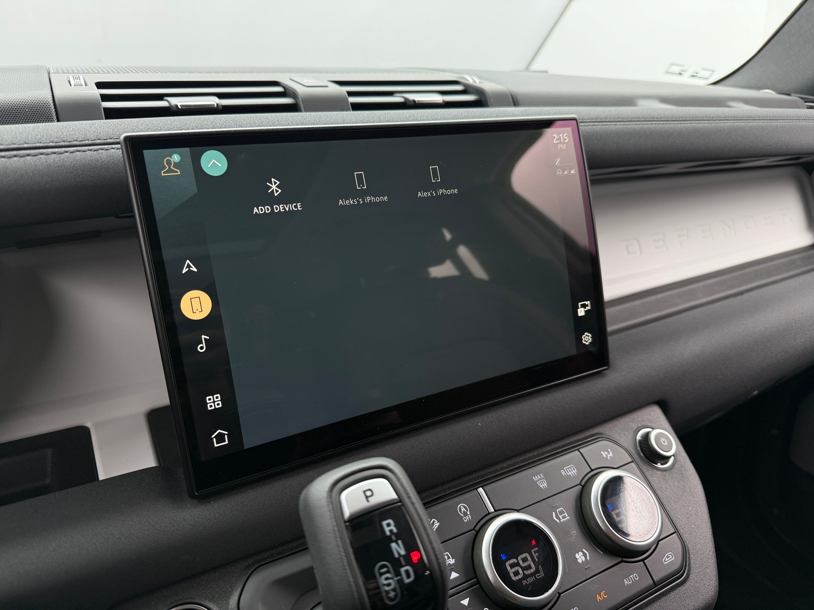 Thumbnail: 2023 Land Rover Defender - 3