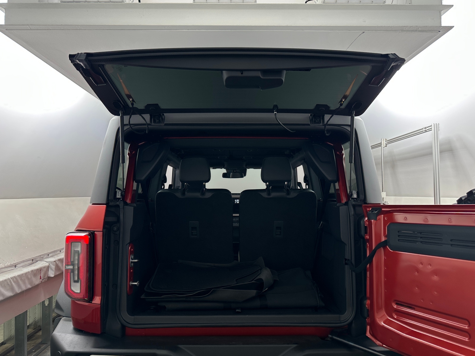 Thumbnail: 2022 Ford Bronco - 6