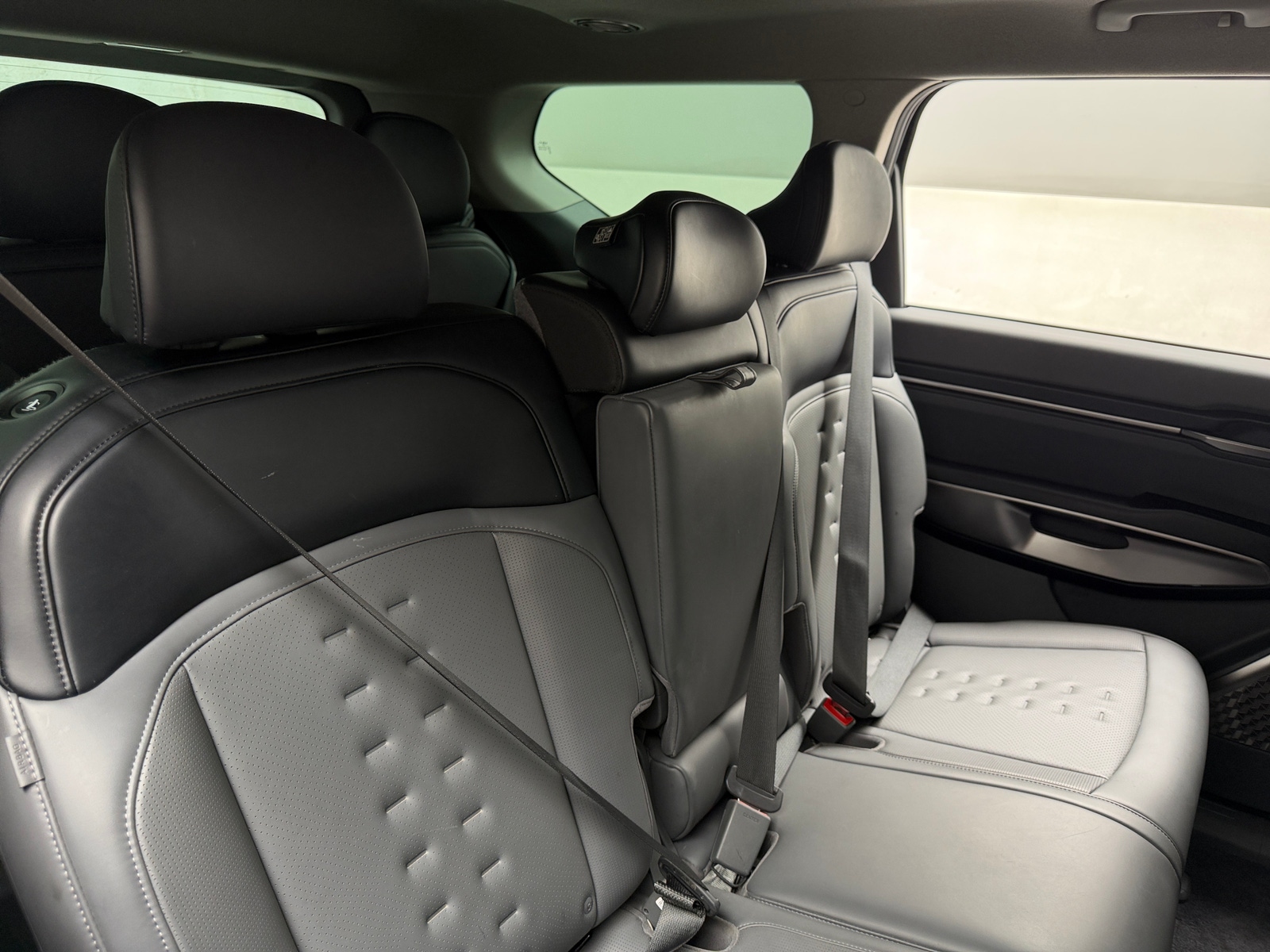 Thumbnail: 2024 Kia EV9 - 5