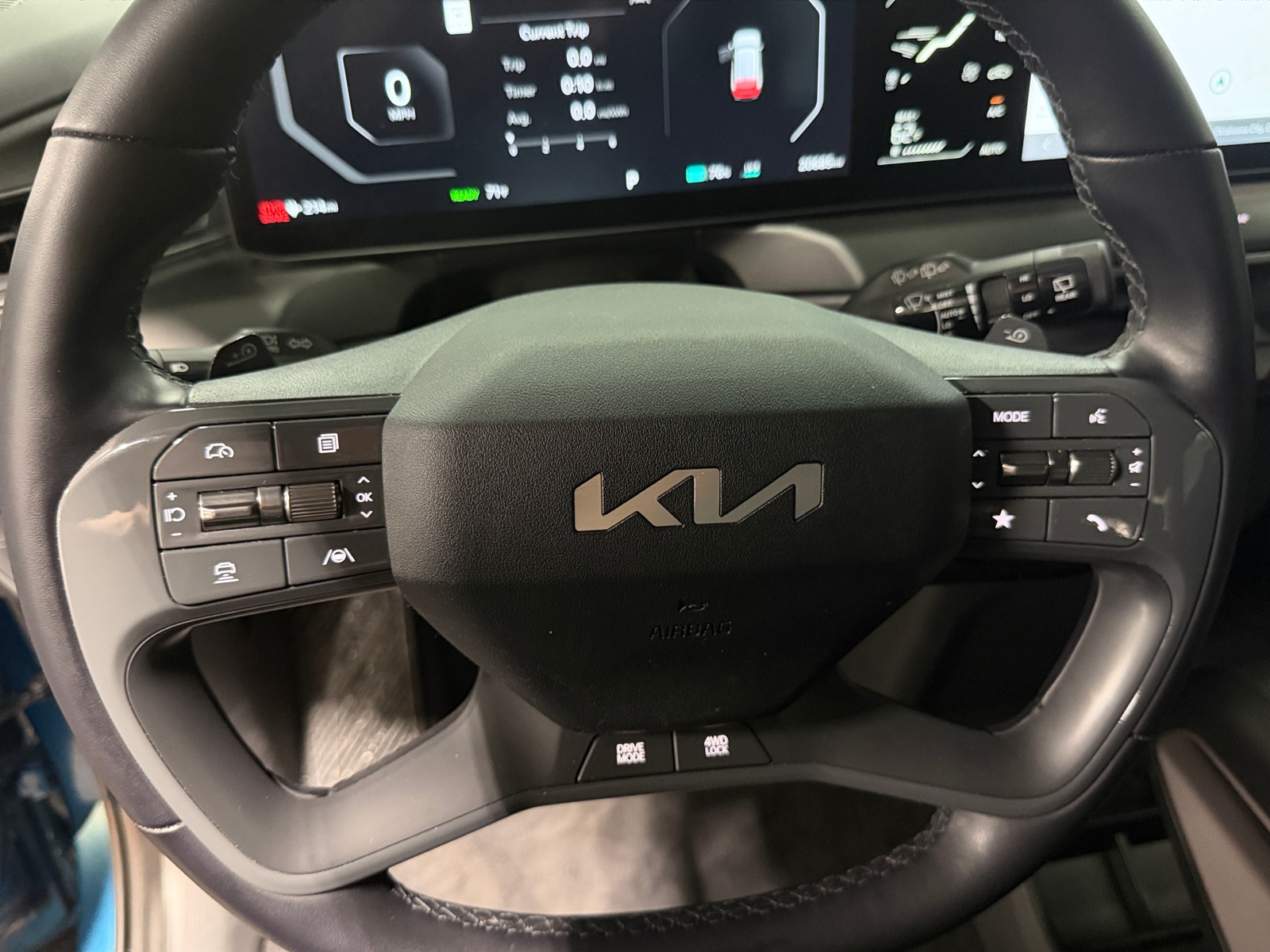 Thumbnail: 2024 Kia EV9 - 4