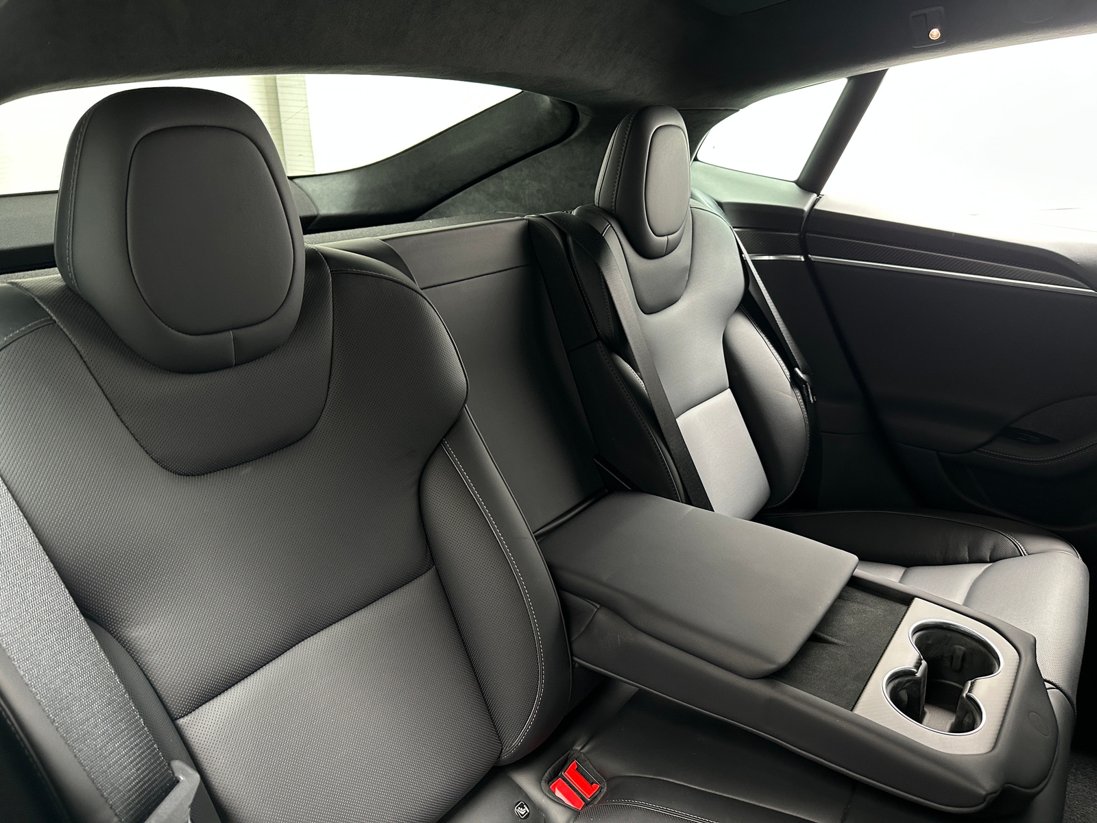 Thumbnail: 2022 Tesla Model S - 5