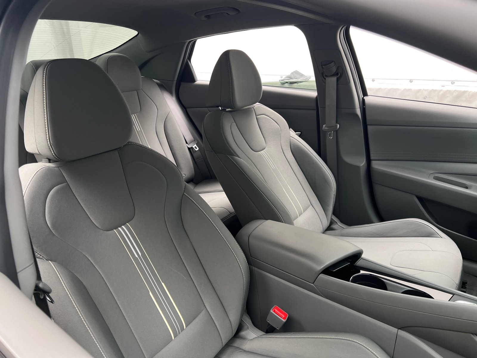 Thumbnail: 2023 Hyundai Elantra - 2