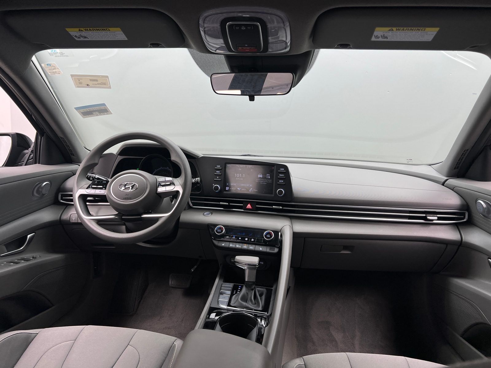 Thumbnail: 2023 Hyundai Elantra - 3