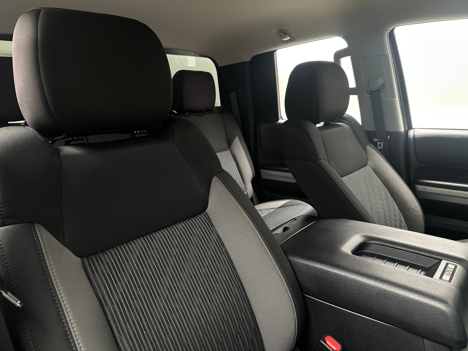 Thumbnail: 2017 Toyota Tundra - 2