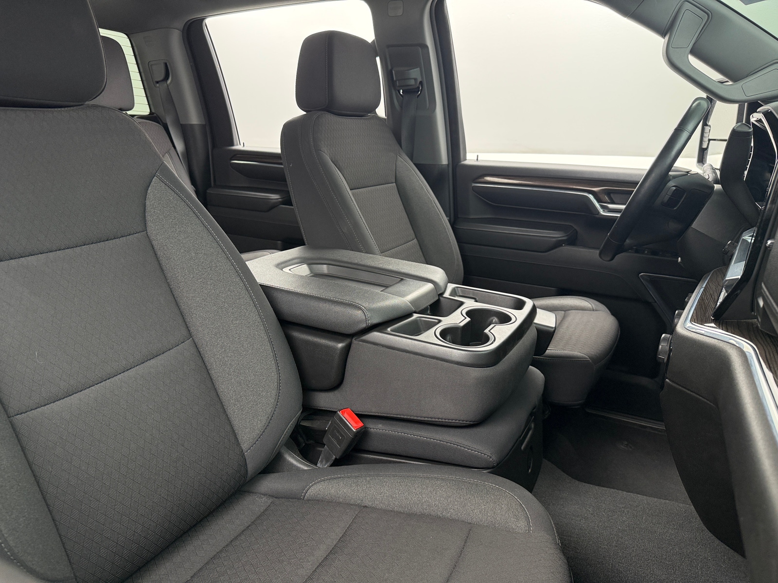 Thumbnail: 2024 Chevrolet Silverado 2500 - 2