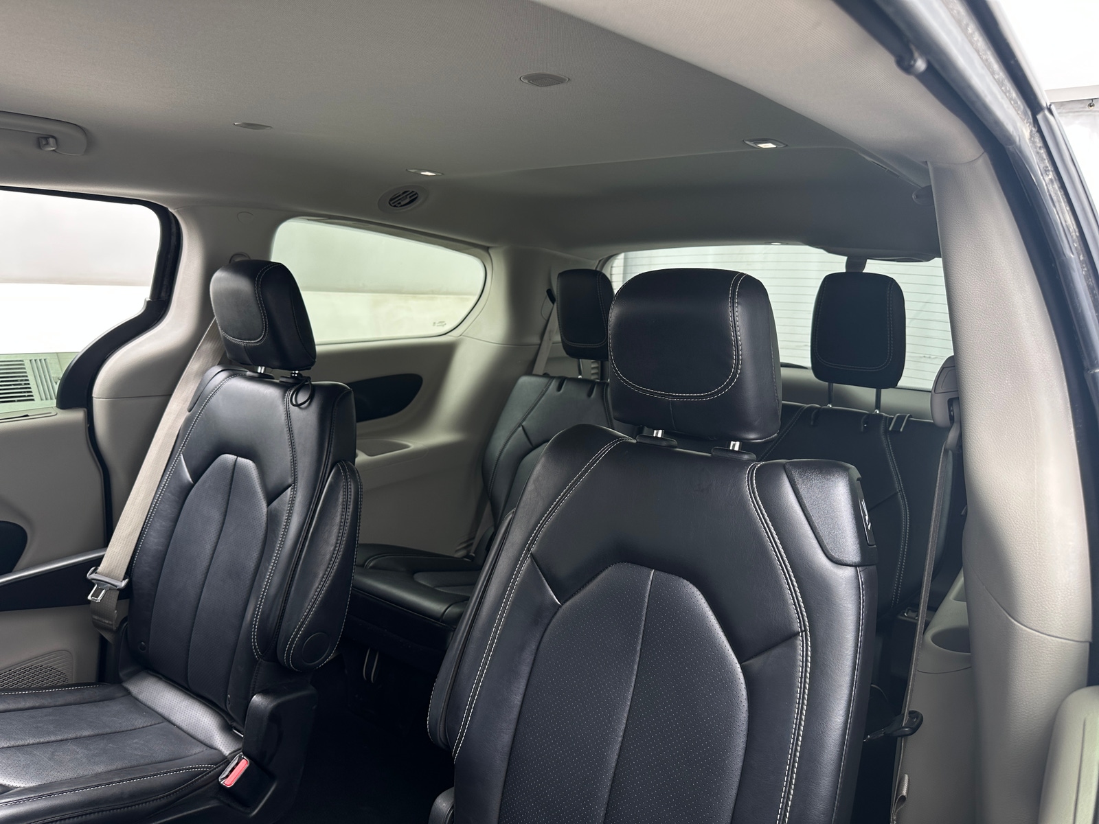 Thumbnail: 2024 Chrysler Pacifica - 5