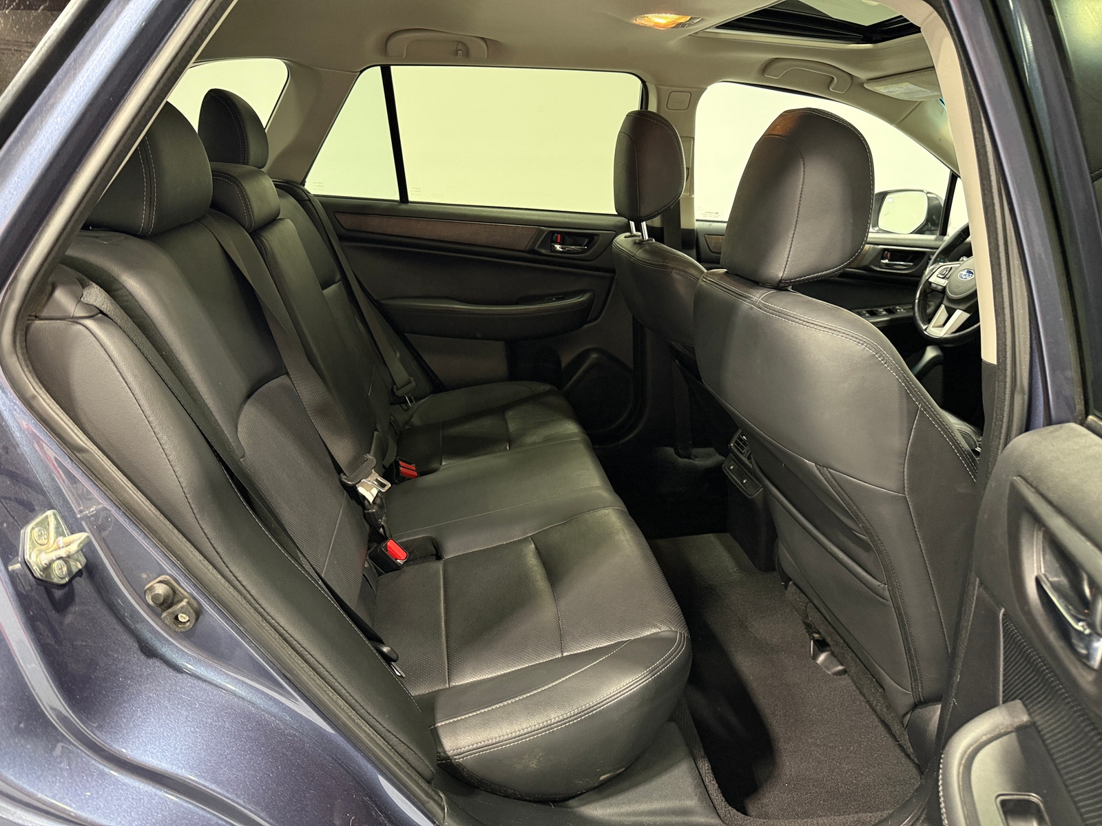 Thumbnail: 2016 Subaru Outback - 5
