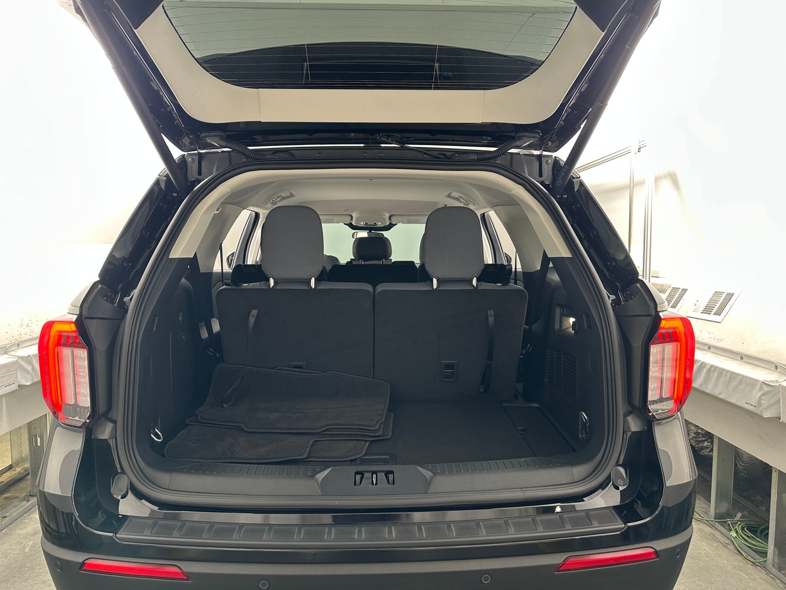 Thumbnail: 2025 Ford Explorer - 7