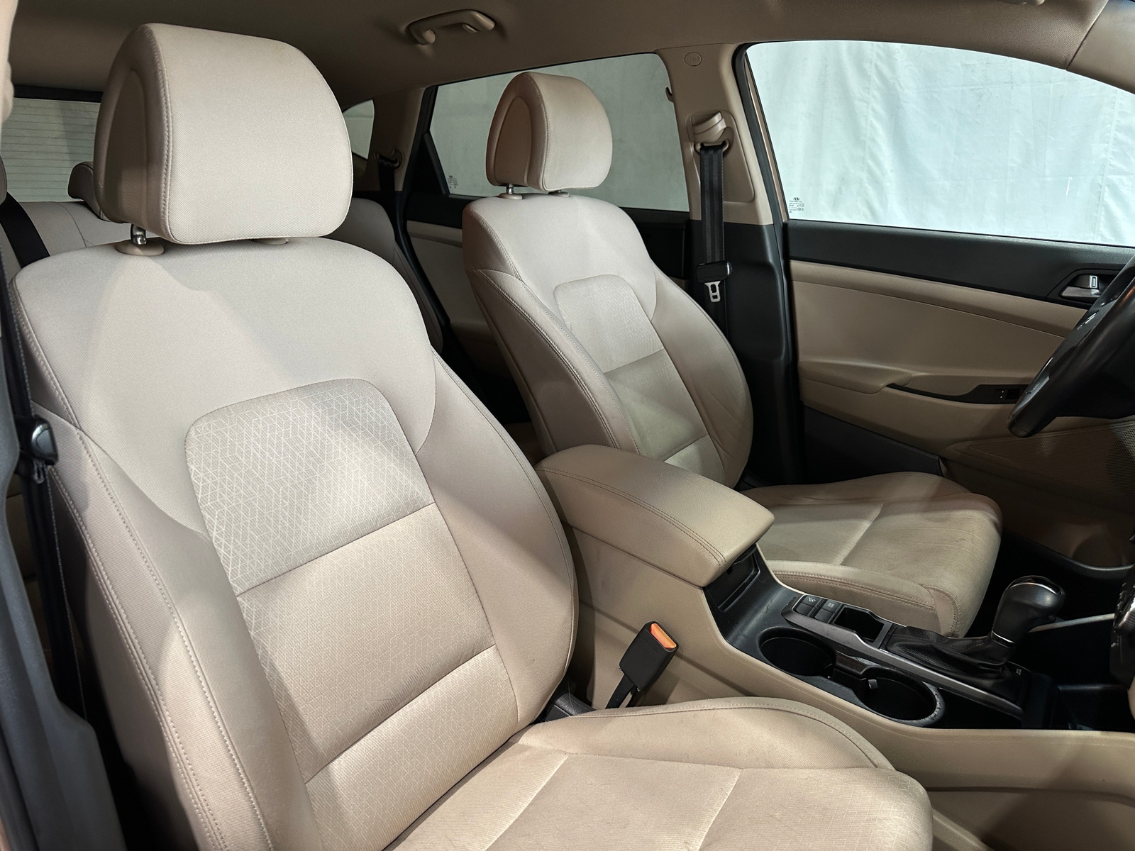 Thumbnail: 2016 Hyundai Tucson - 2