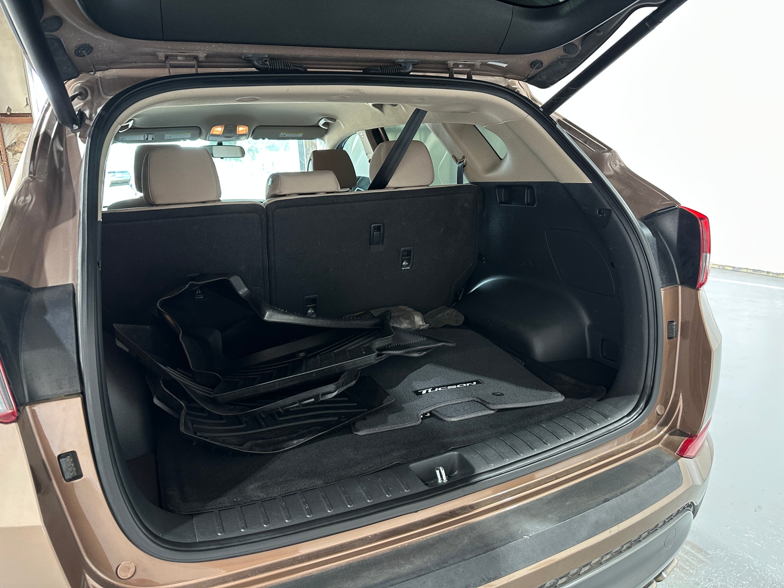 Thumbnail: 2016 Hyundai Tucson - 7