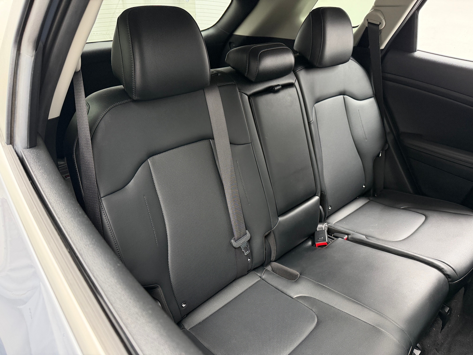 Thumbnail: 2023 Kia Sportage - 5