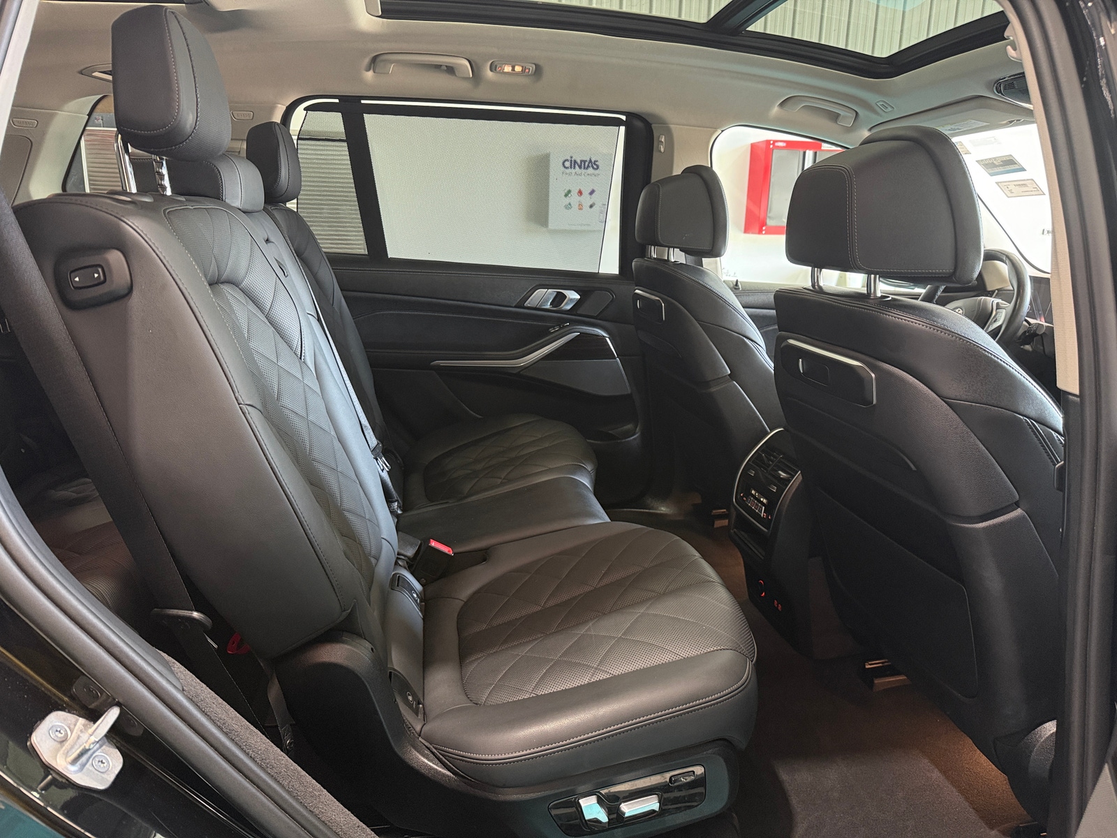 Thumbnail: 2024 BMW X7 - 5