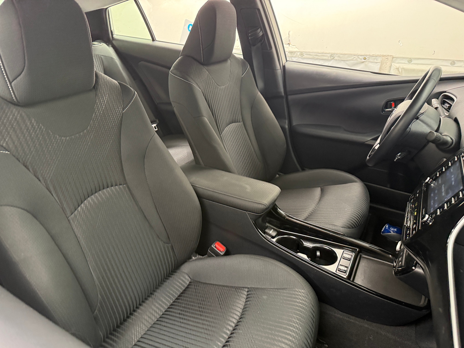 Thumbnail: 2021 Toyota Prius Prime - 2