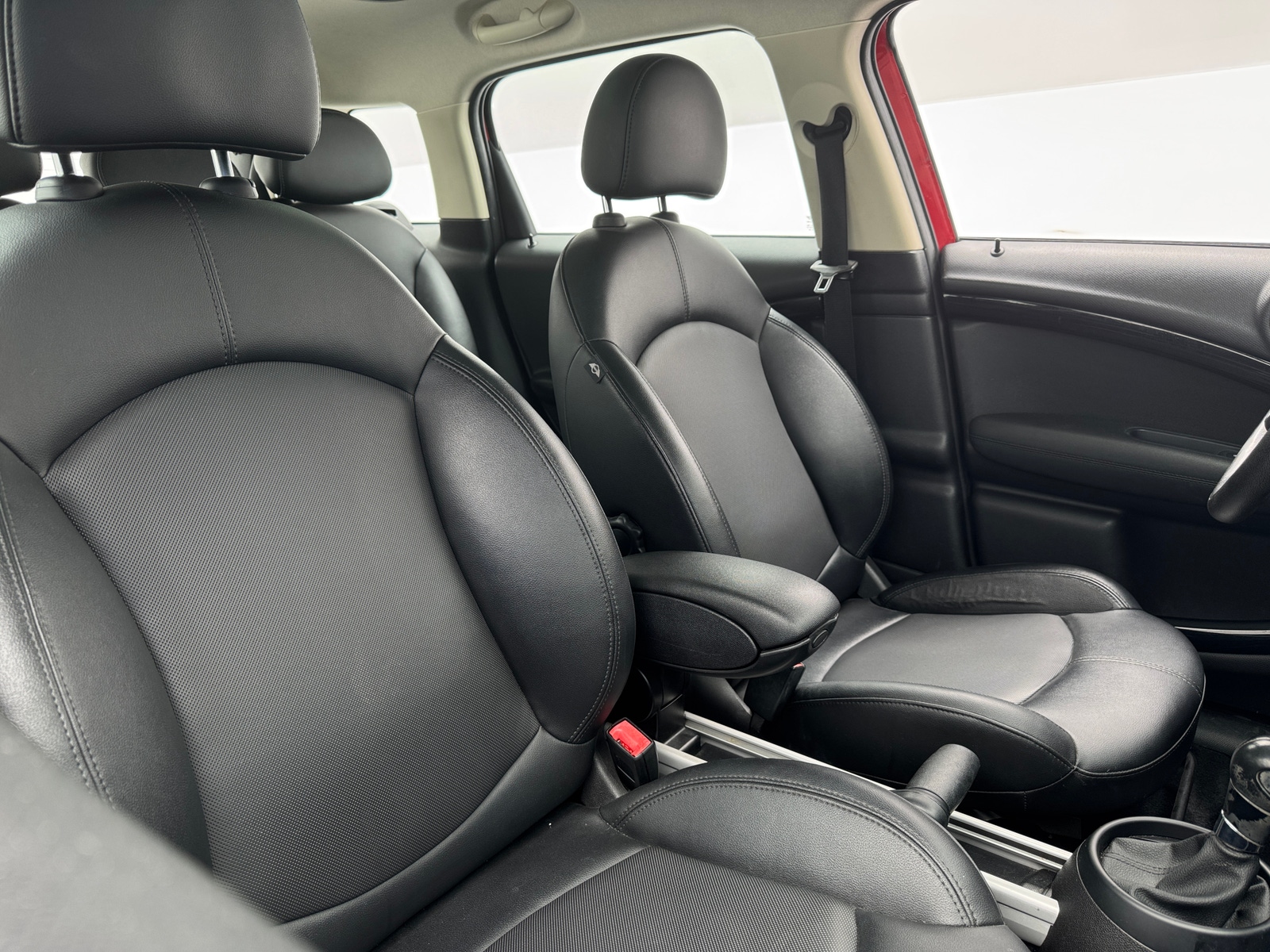 Thumbnail: 2014 MINI Cooper Countryman - 2