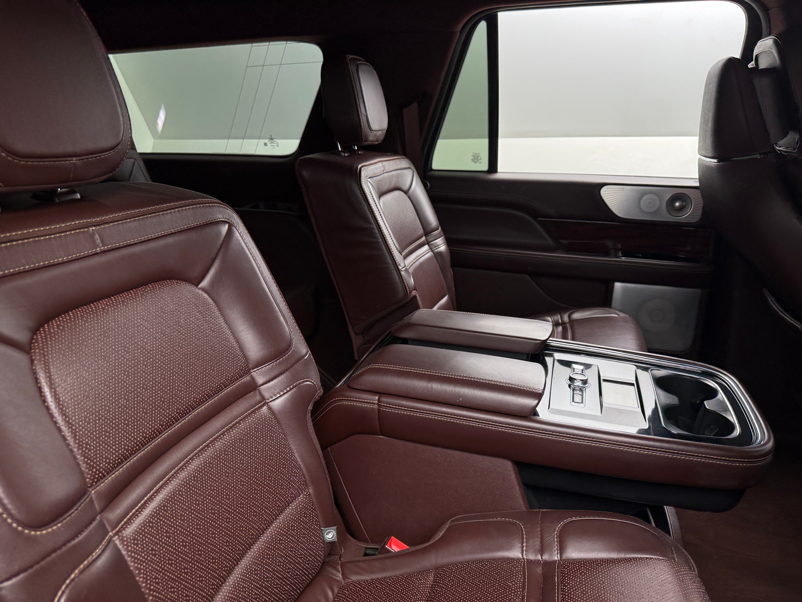 Thumbnail: 2019 Lincoln Navigator L - 5