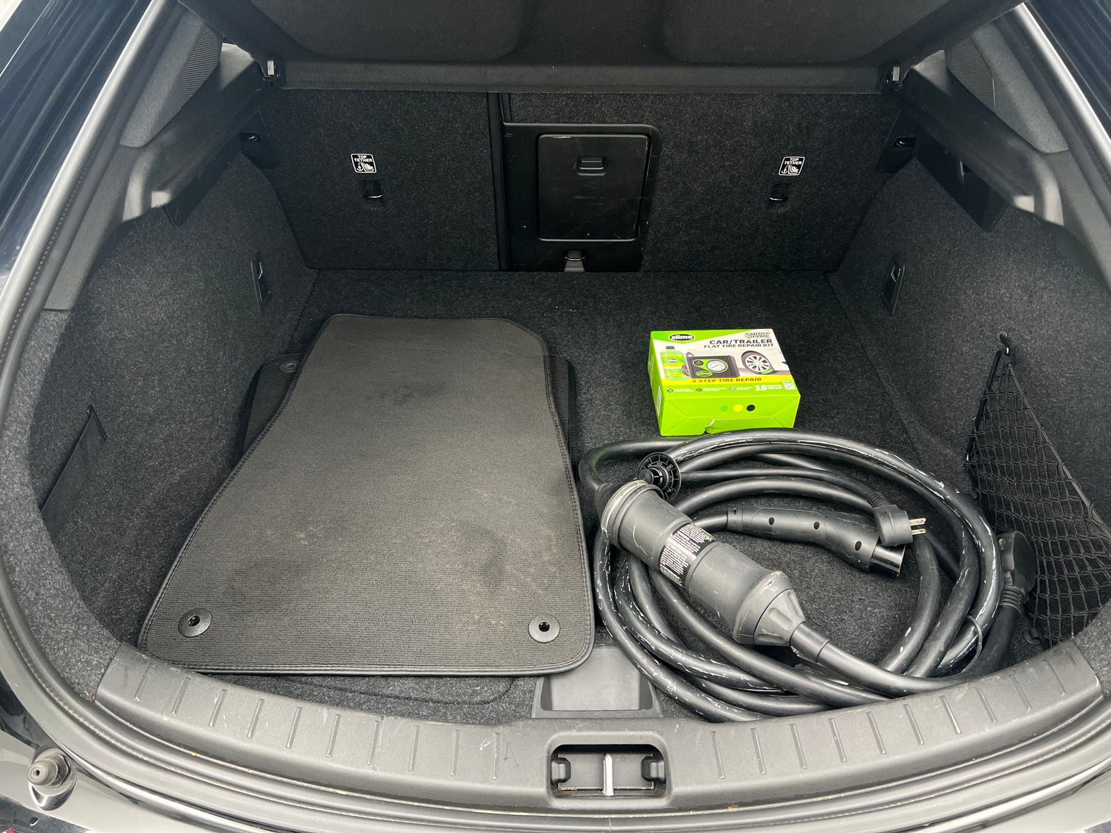 Thumbnail: 2022 Polestar 2 - 7