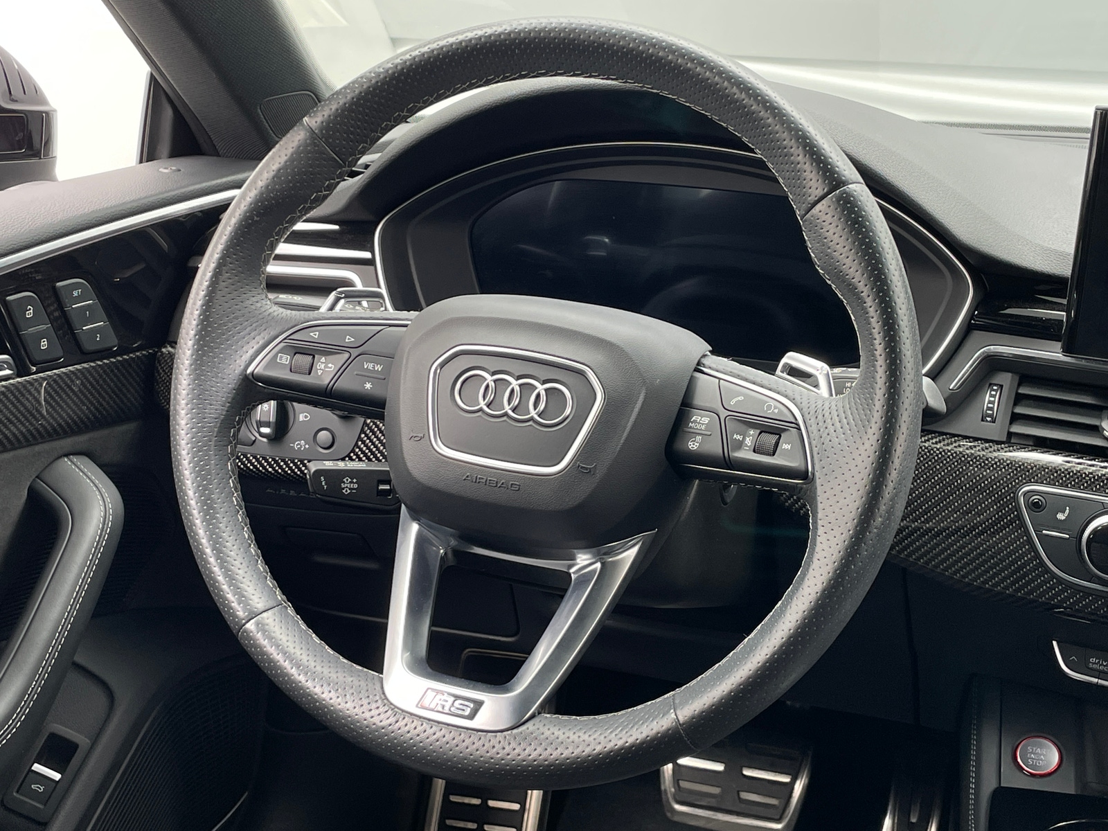 Thumbnail: 2021 Audi RS 5 - 4