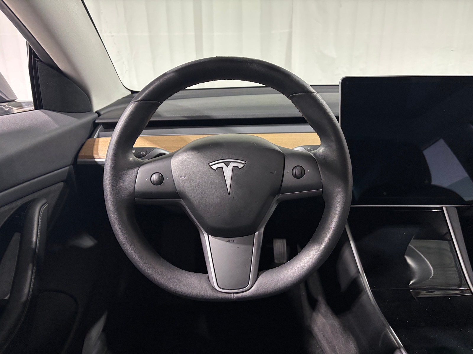 Thumbnail: 2019 Tesla Model 3 - 4
