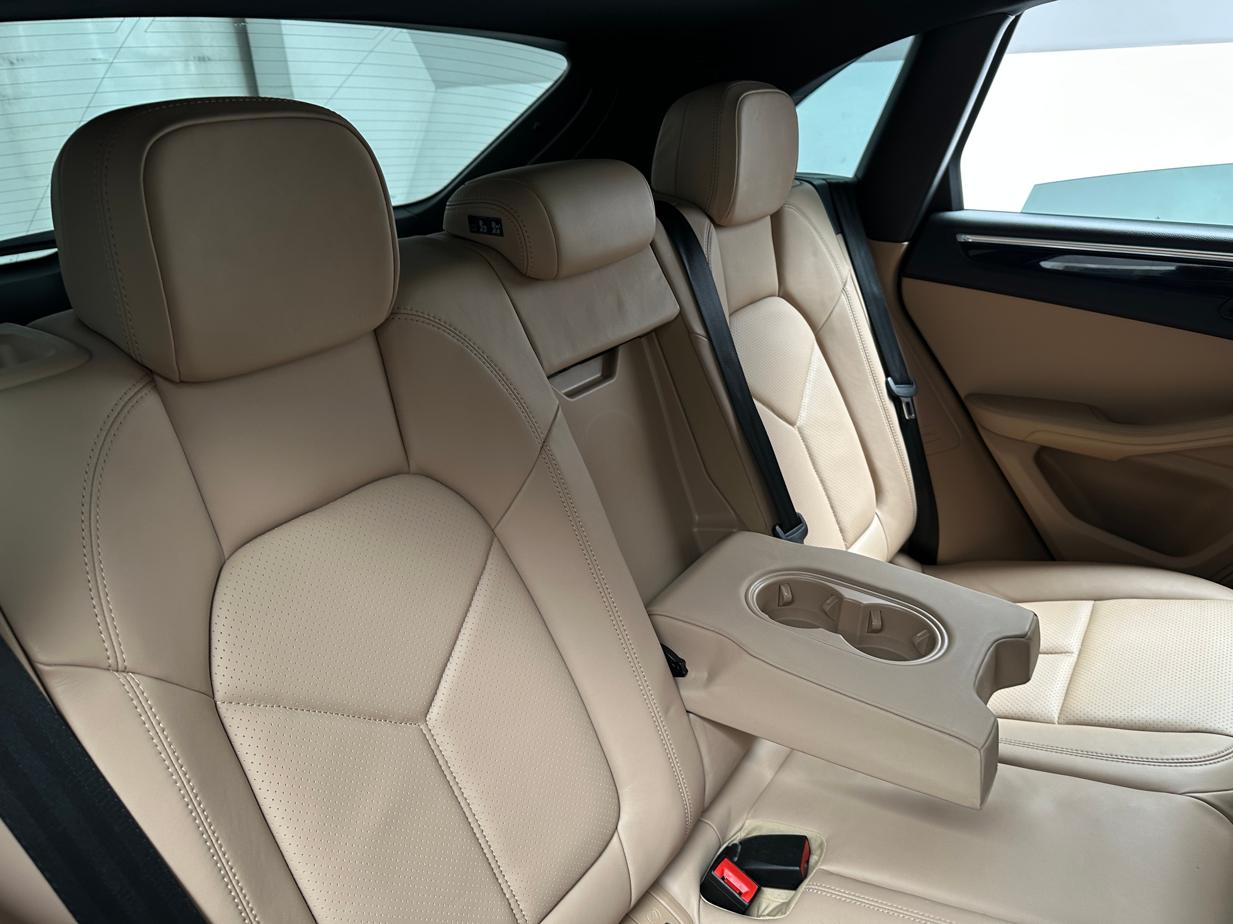 2020 Porsche Macan