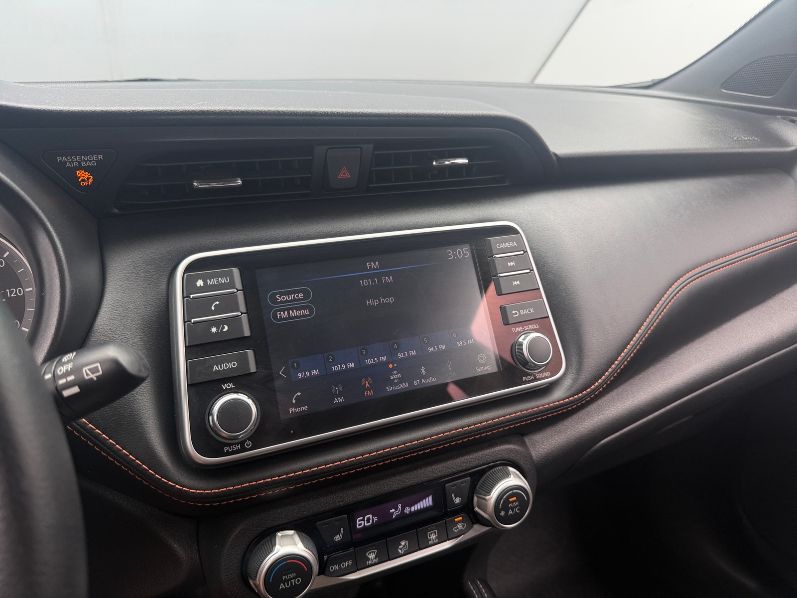 Thumbnail: 2020 Nissan Kicks - 4