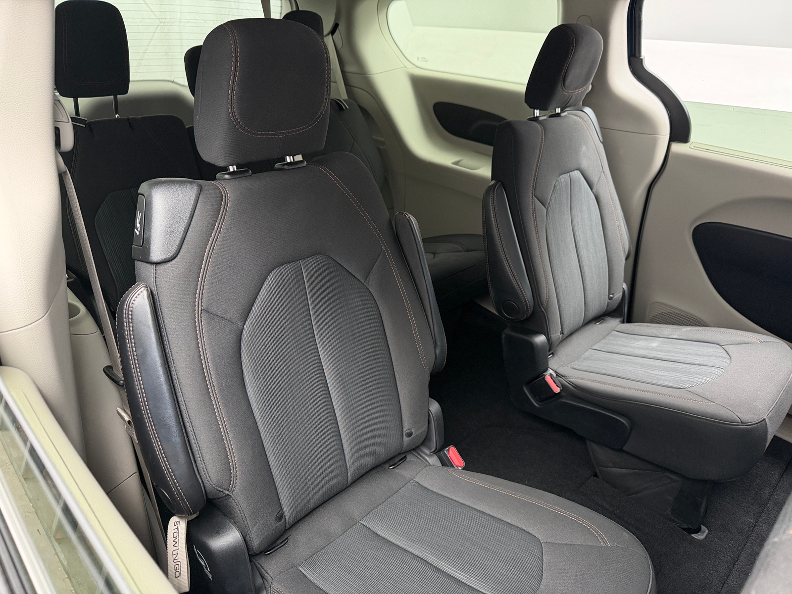 Thumbnail: 2020 Chrysler Pacifica - 6