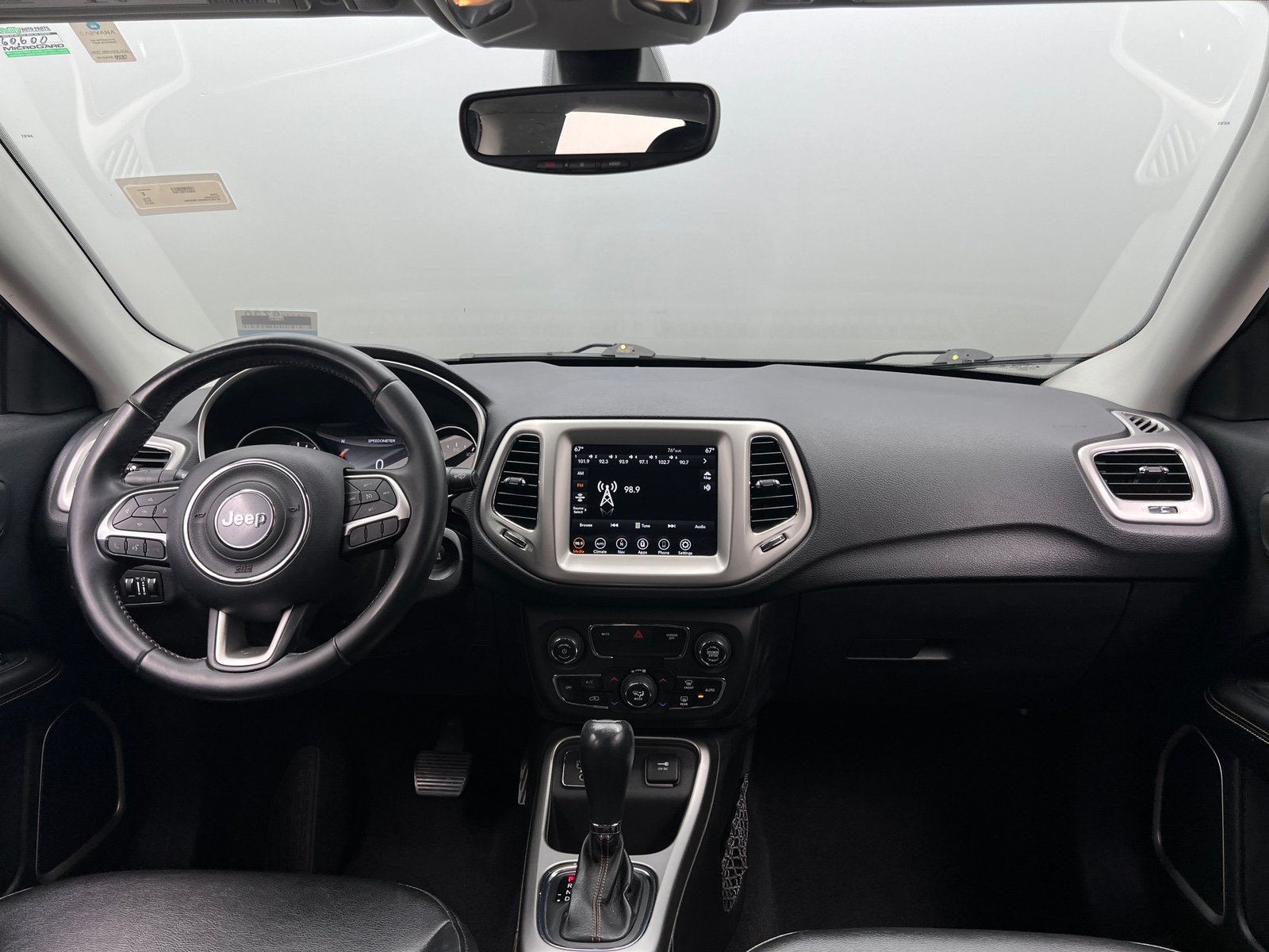 Thumbnail: 2019 Jeep Compass - 3