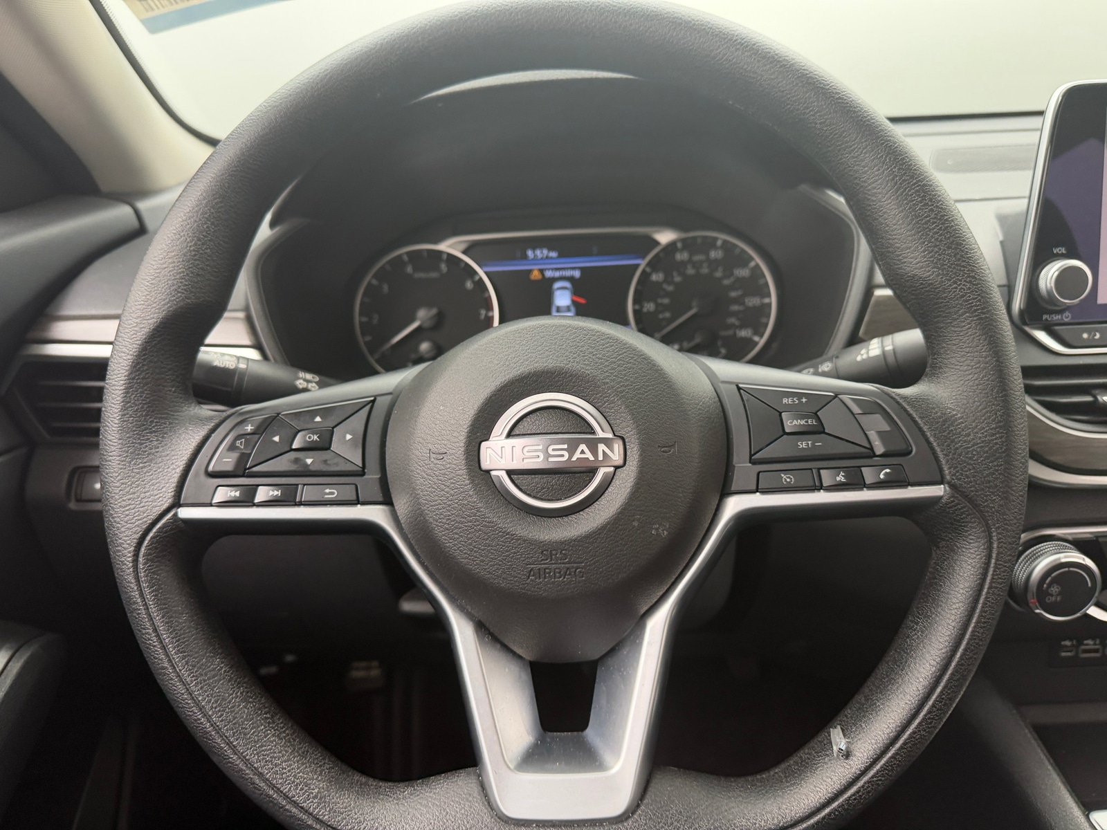 Thumbnail: 2025 Nissan Altima - 5