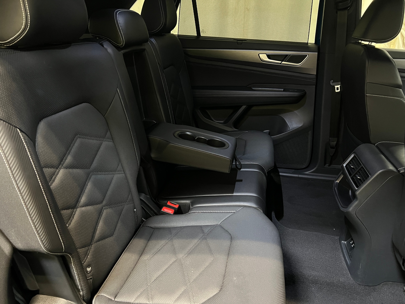 Thumbnail: 2025 Volkswagen Atlas - 5