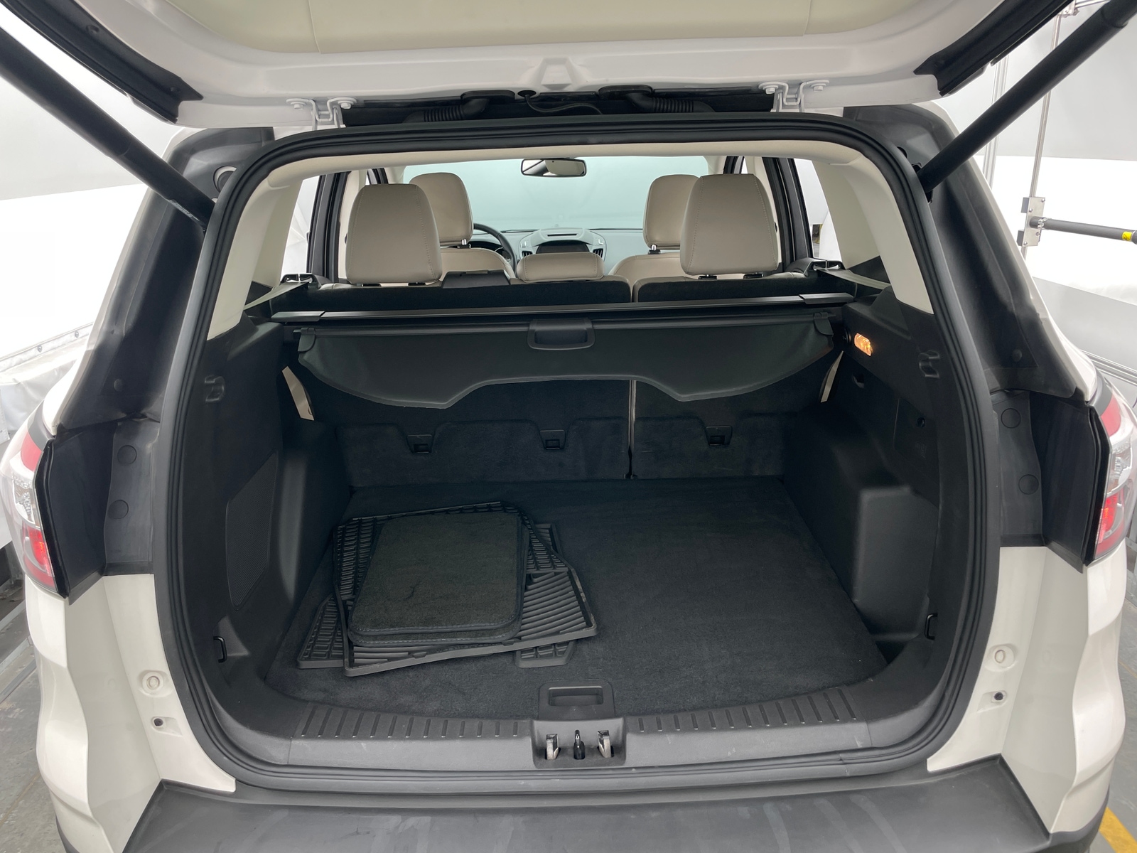 Thumbnail: 2018 Ford Escape - 6