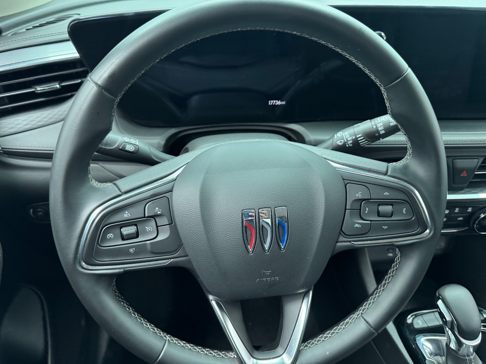 Thumbnail: 2025 Buick Encore GX - 4