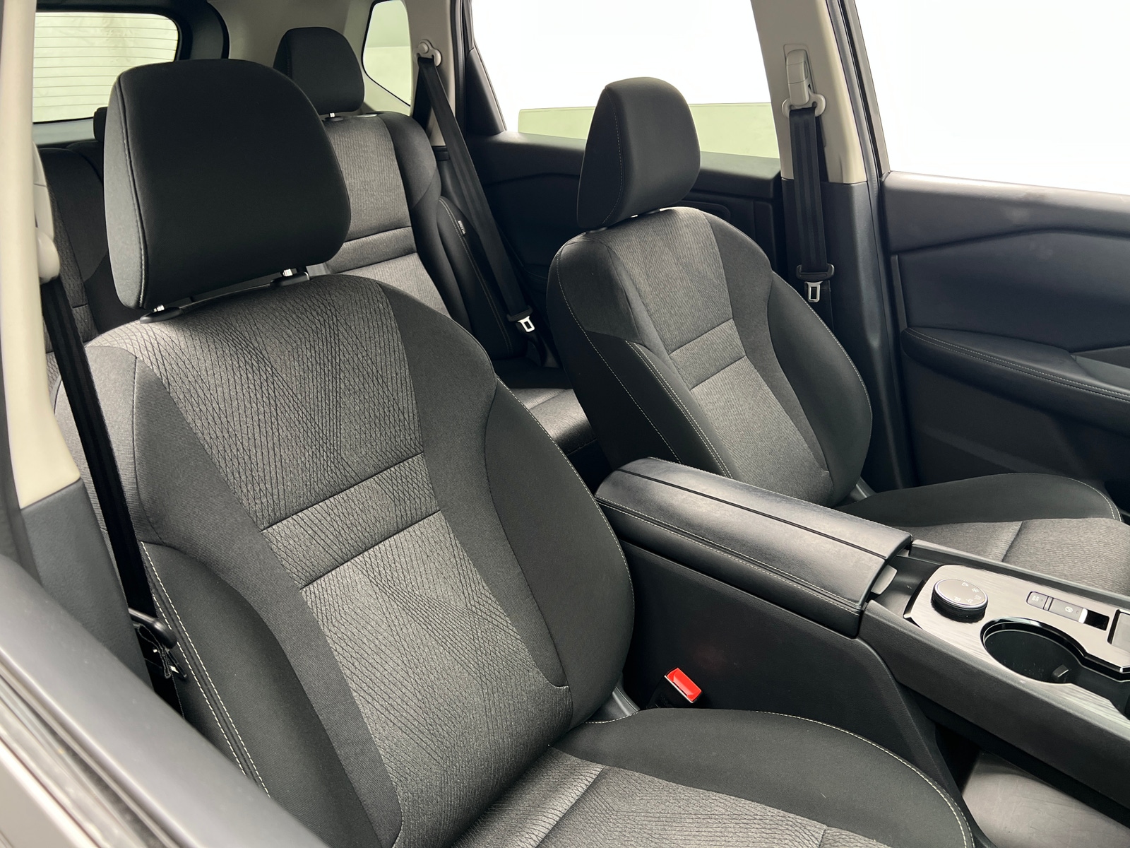 Thumbnail: 2025 Nissan Rogue - 2