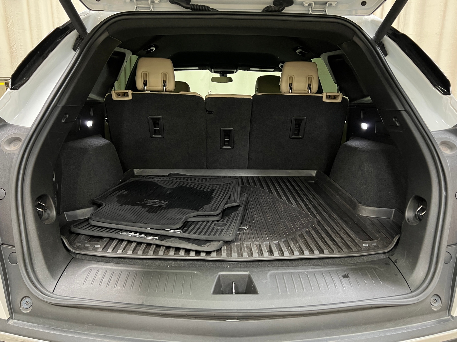 Thumbnail: 2019 Cadillac XT5 - 6