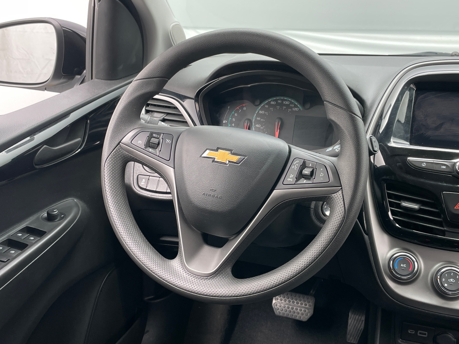 Thumbnail: 2021 Chevrolet Spark - 5