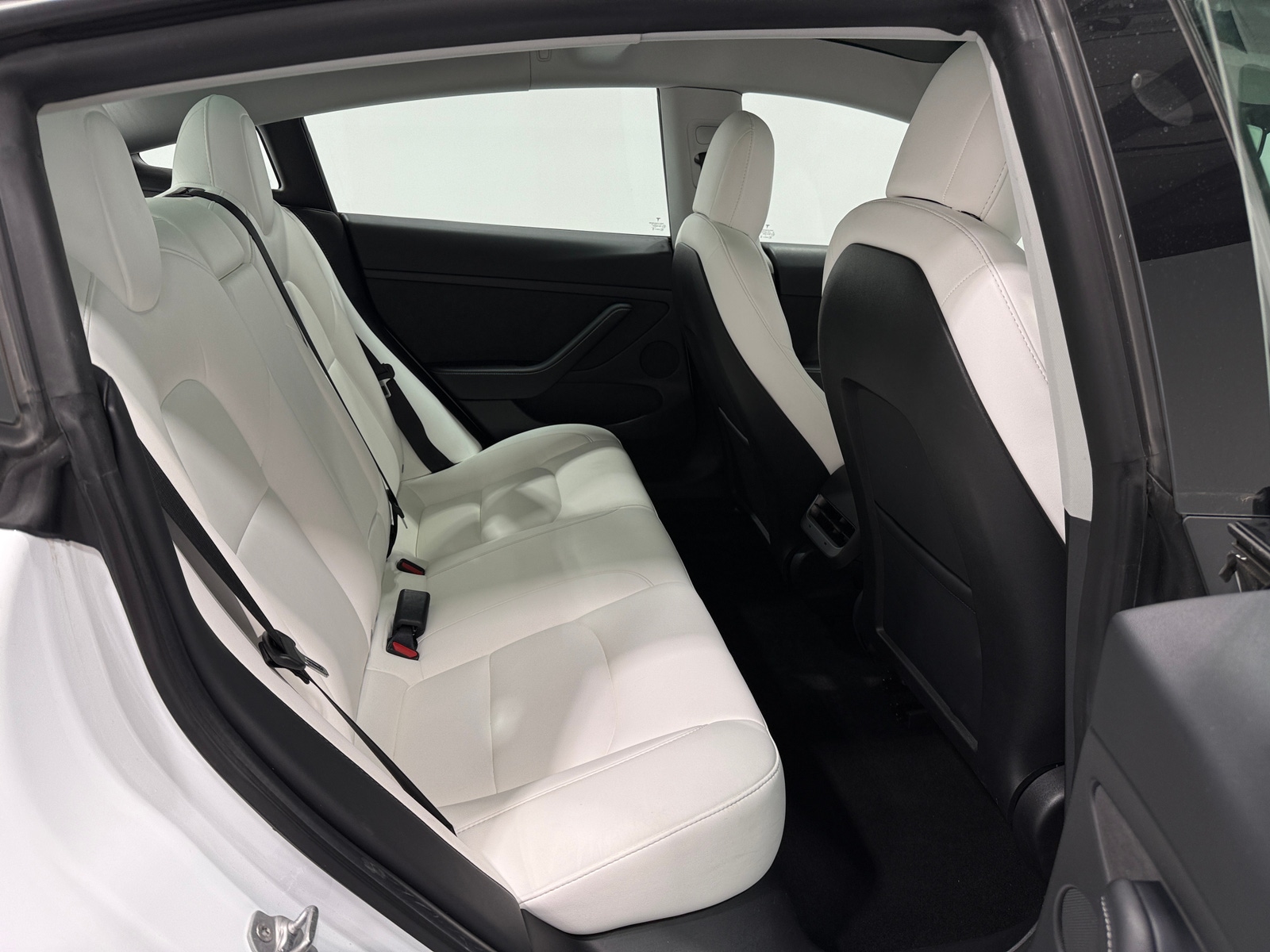 Thumbnail: 2021 Tesla Model 3 - 5