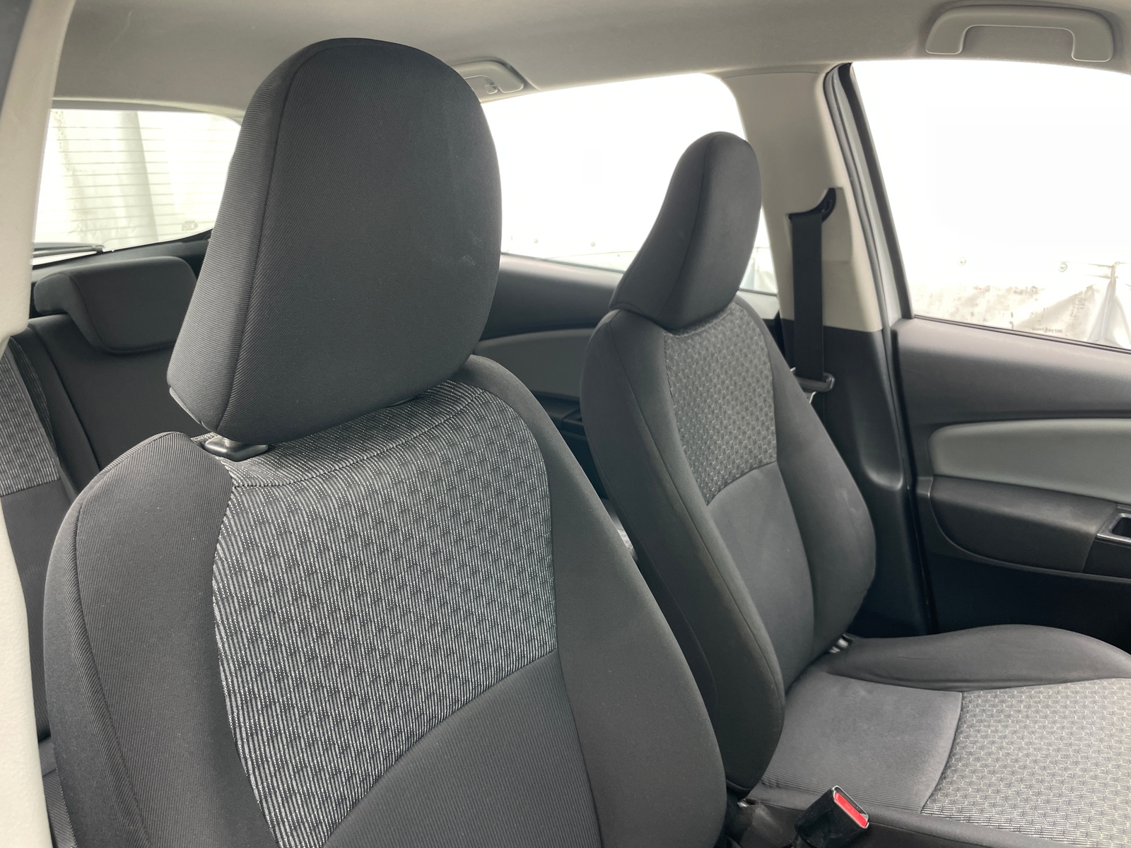 Thumbnail: 2016 Toyota Yaris - 2